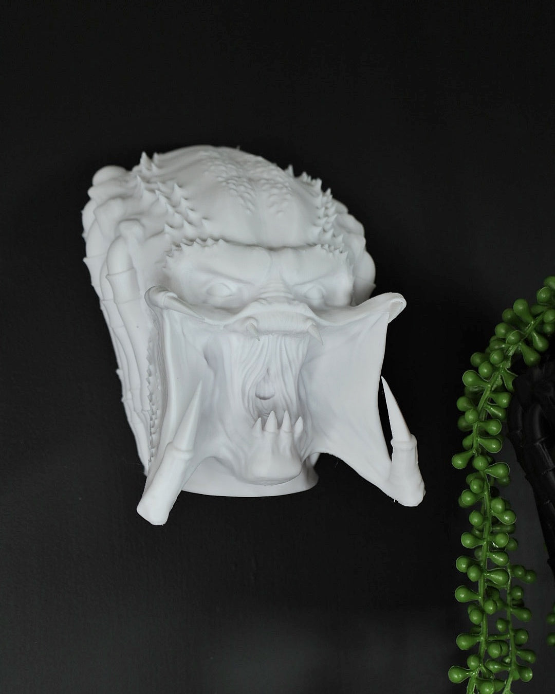 Yautja Wall Hanging
