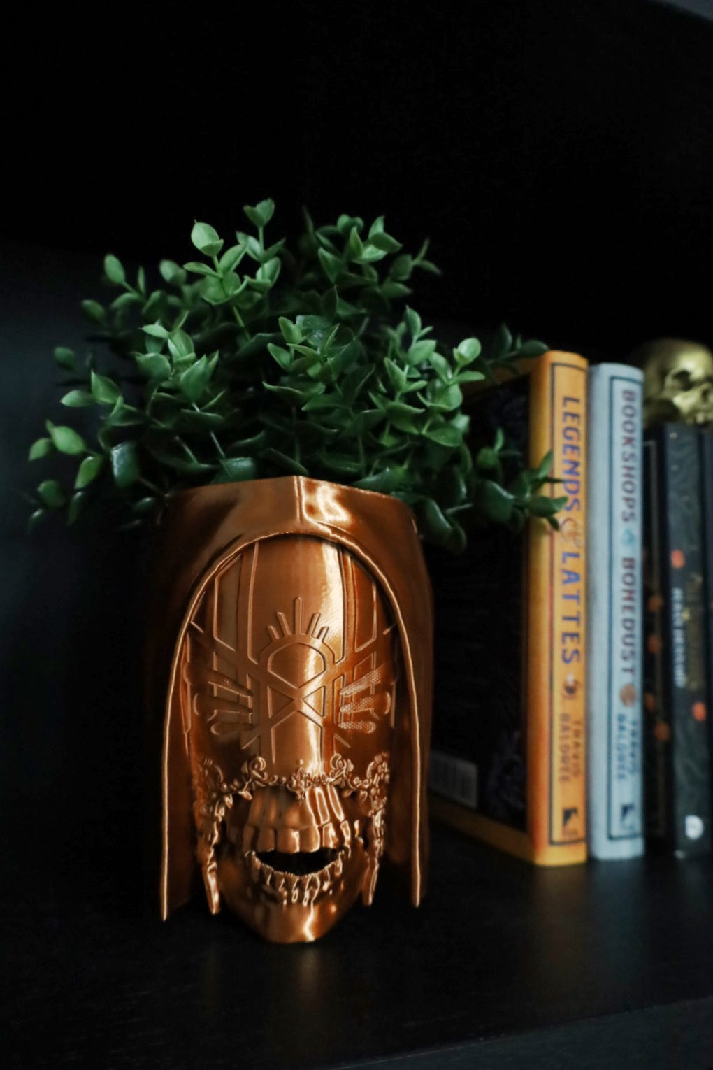 Worship Desk Planter