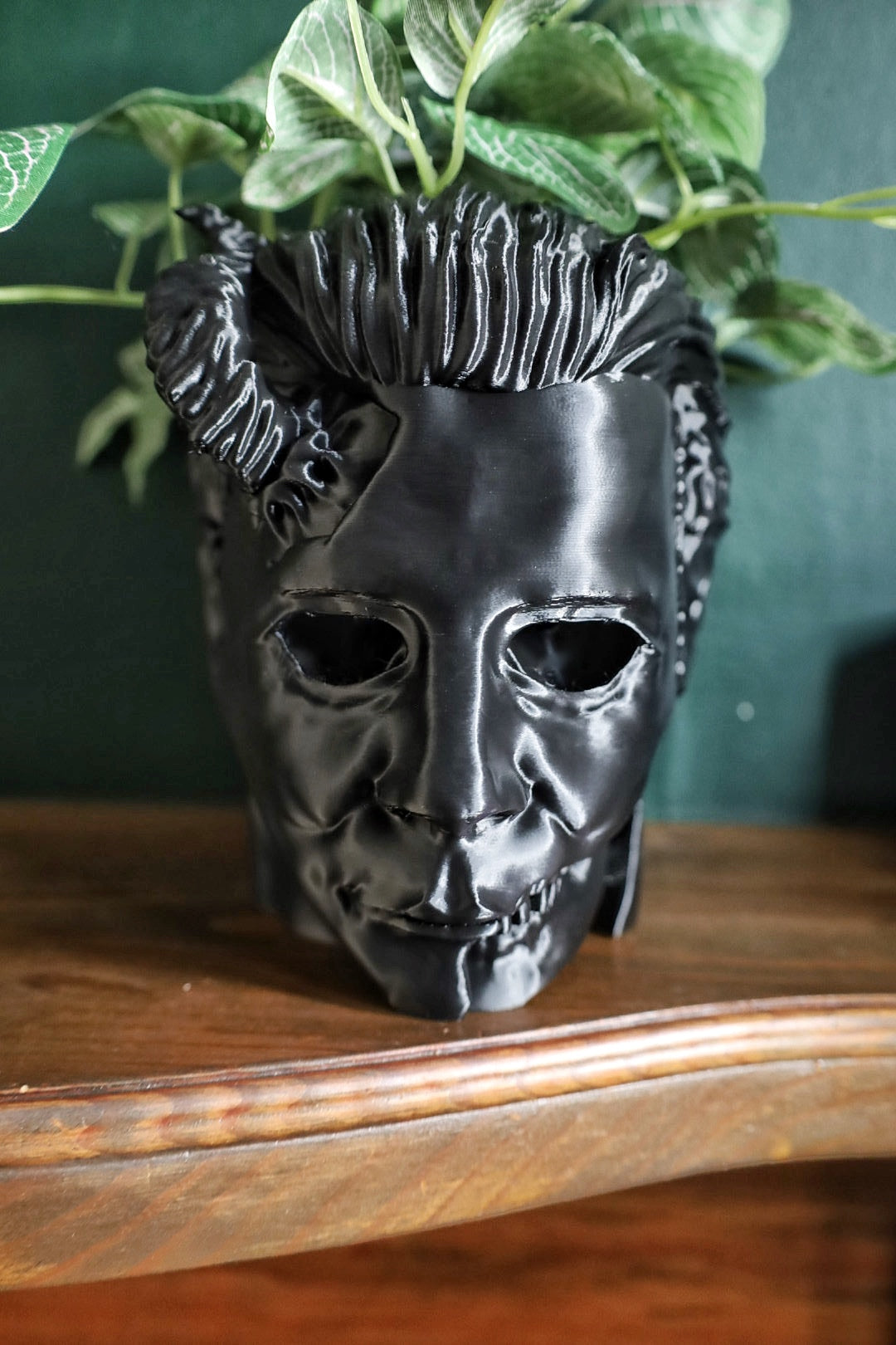 The Shape Desk Planter