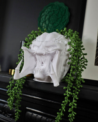 Yautja Desk Planter