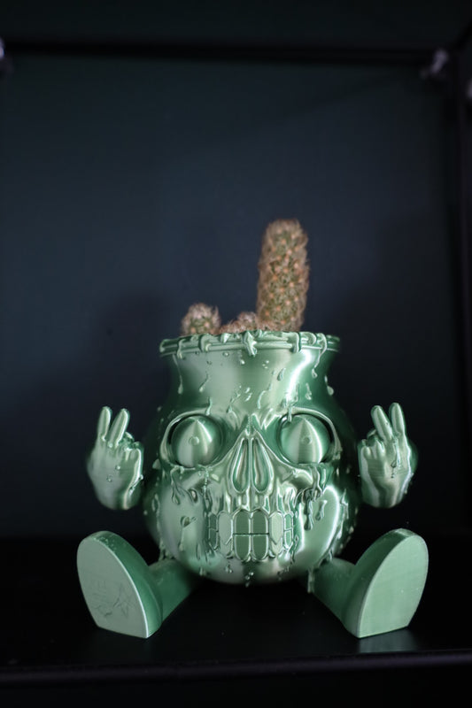 SECONDS #6930 - SMALL TROPICAL GREEN KOOL-AID DESK PLANTER - LINED TEXTURE
