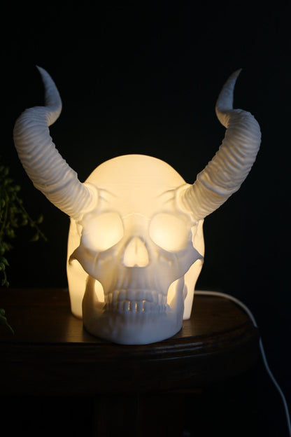 Horned Skull Lamp