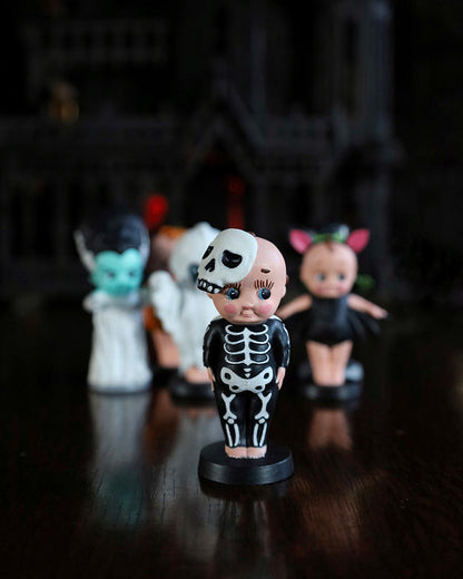 Skeleton Ornament 'Bones' - Kreepy Collection