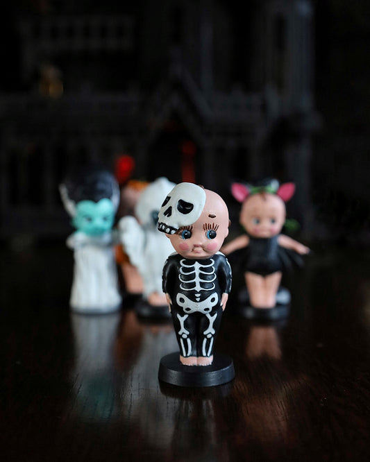 Skeleton Ornament 'Bones' - Kreepy Collection