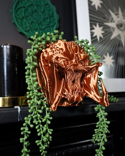 Yautja Desk Planter