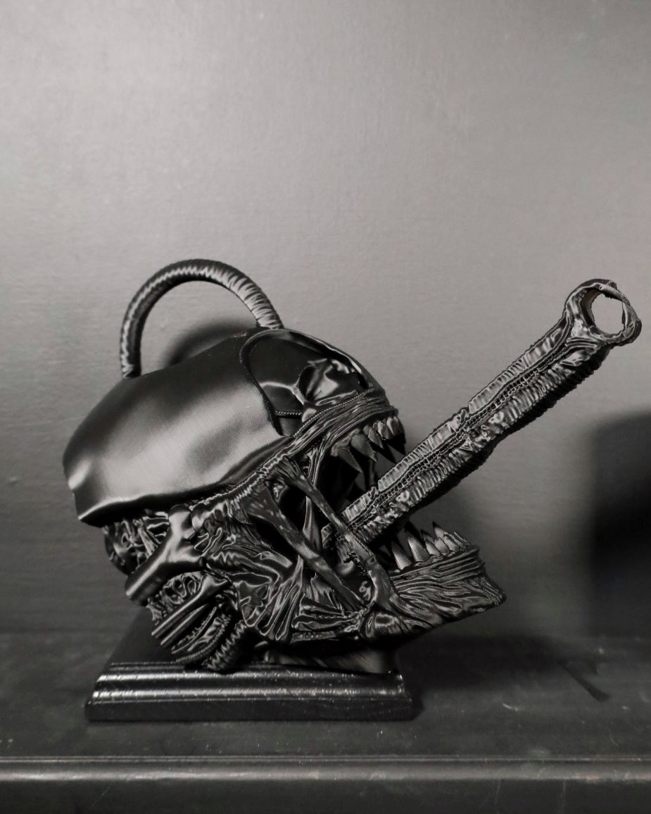 Alien themed watering can from the horror sci-fi movie Aliens