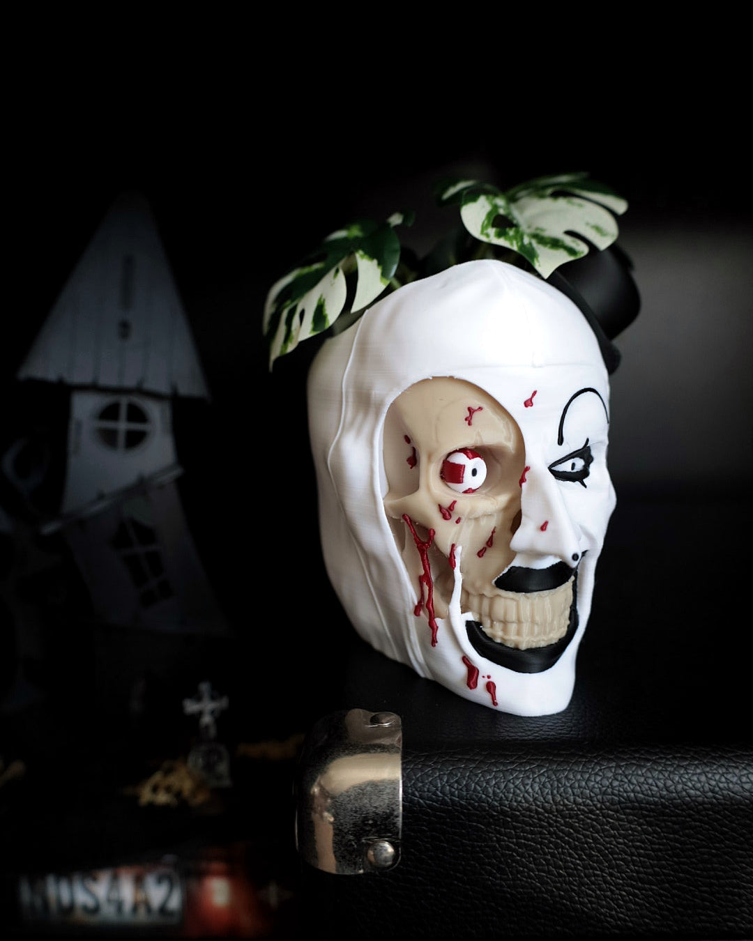 Art The Clown character from the horror movie Terrifier. Would make a great creepy Halloween decoration