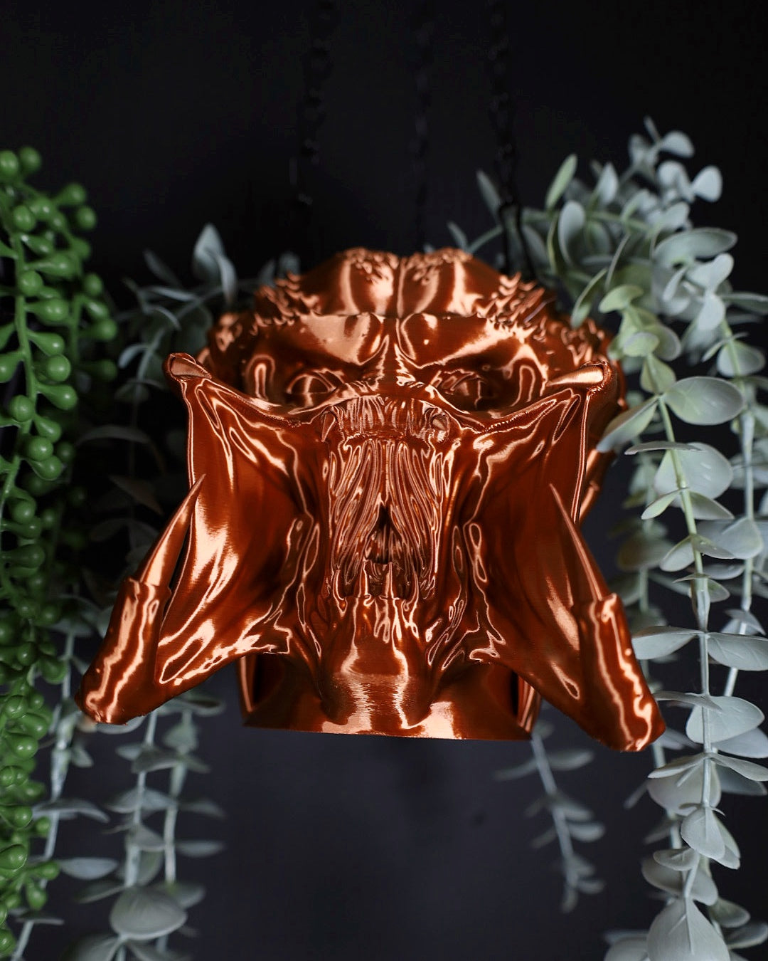Yautja Hanging Planter