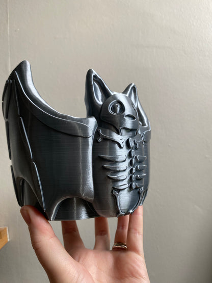 SECONDS #6307 - SKELLY BAT PLANTER SILVER - LINED/PITTED TEXTURE