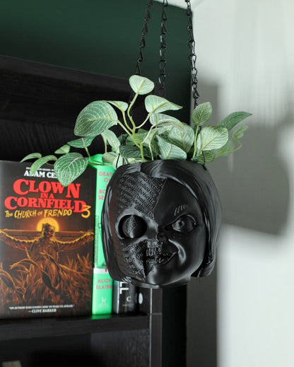 Chucky inspired hanging planter from the horror movie childs play. Perfect for Halloween props or scary halloween decor