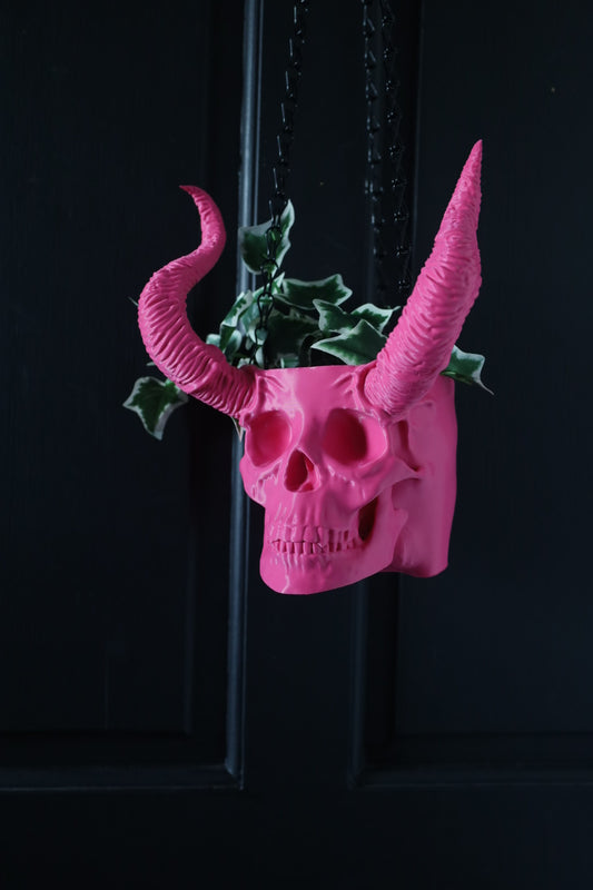 SECONDS #949/#950 - HORNED SKULL HANGING PLANTER PINK - LINED TEXTURE