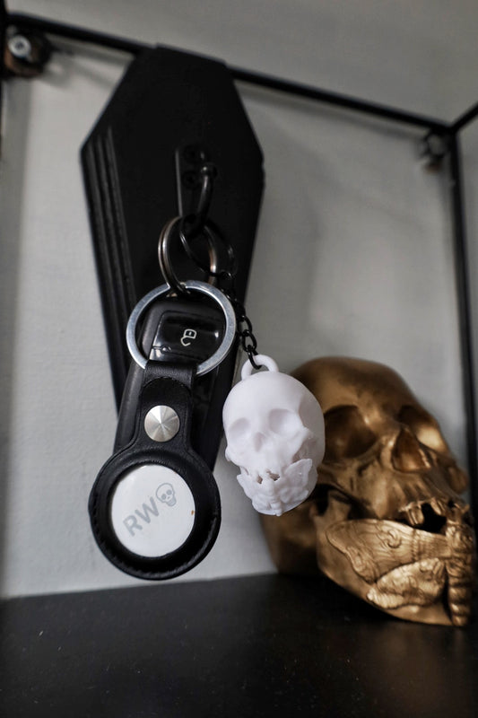 Deaths head hawkmoth 3d printed keyring 