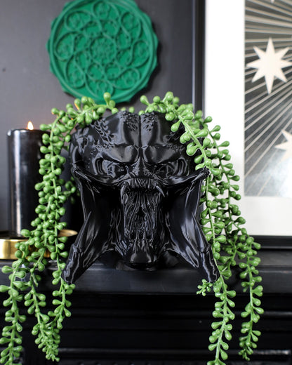 Yautja Desk Planter