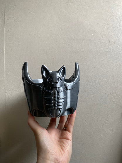 SECONDS #6307 - SKELLY BAT PLANTER SILVER - LINED/PITTED TEXTURE