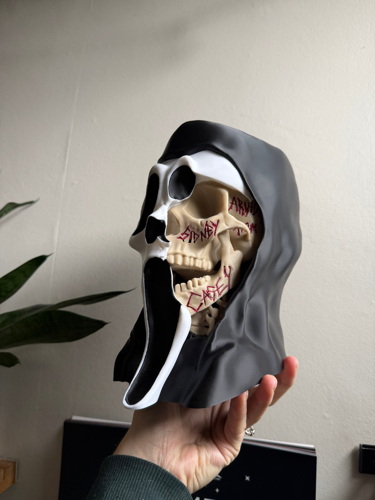 SECONDS #2007 - Ghostface 'Massacre' Large Desk Planter