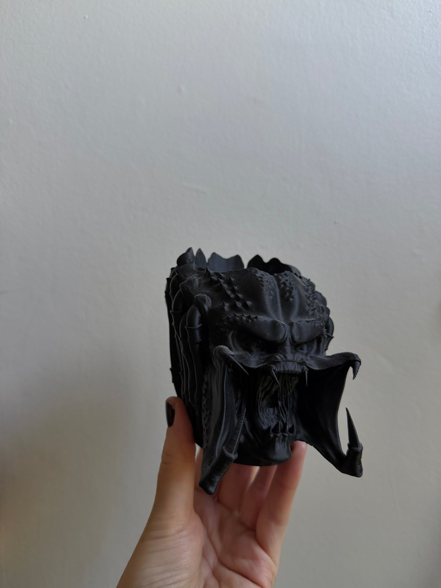 SECONDS #50 - Black Yautja Small Desk Planter