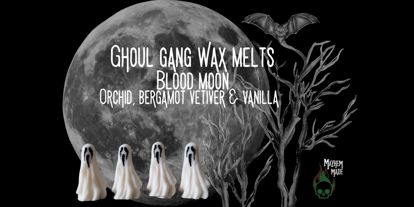 Ghost soy wax melts under a blood moon scented with orchid, bergamot and vanilla.