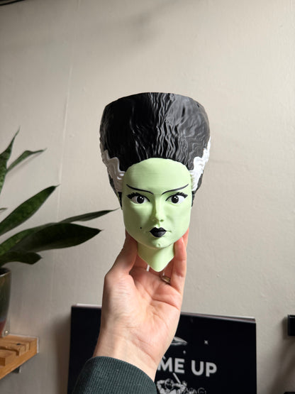 SECONDS #2002 - Bride Of Frankenstein Hanging Planter