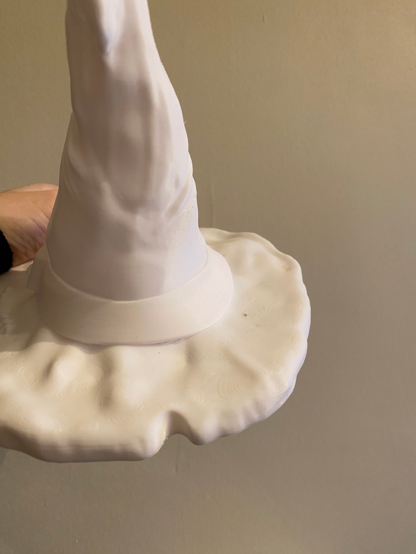 SECONDS #796 - WHITE WITCH HAT TREE TOPPER - SMALL MARKS
