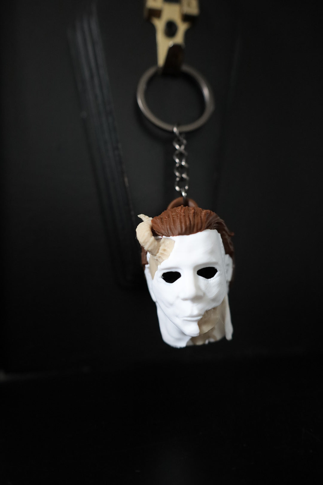 Michael Myers keychain from the slasher films Halloween. Horror gifts