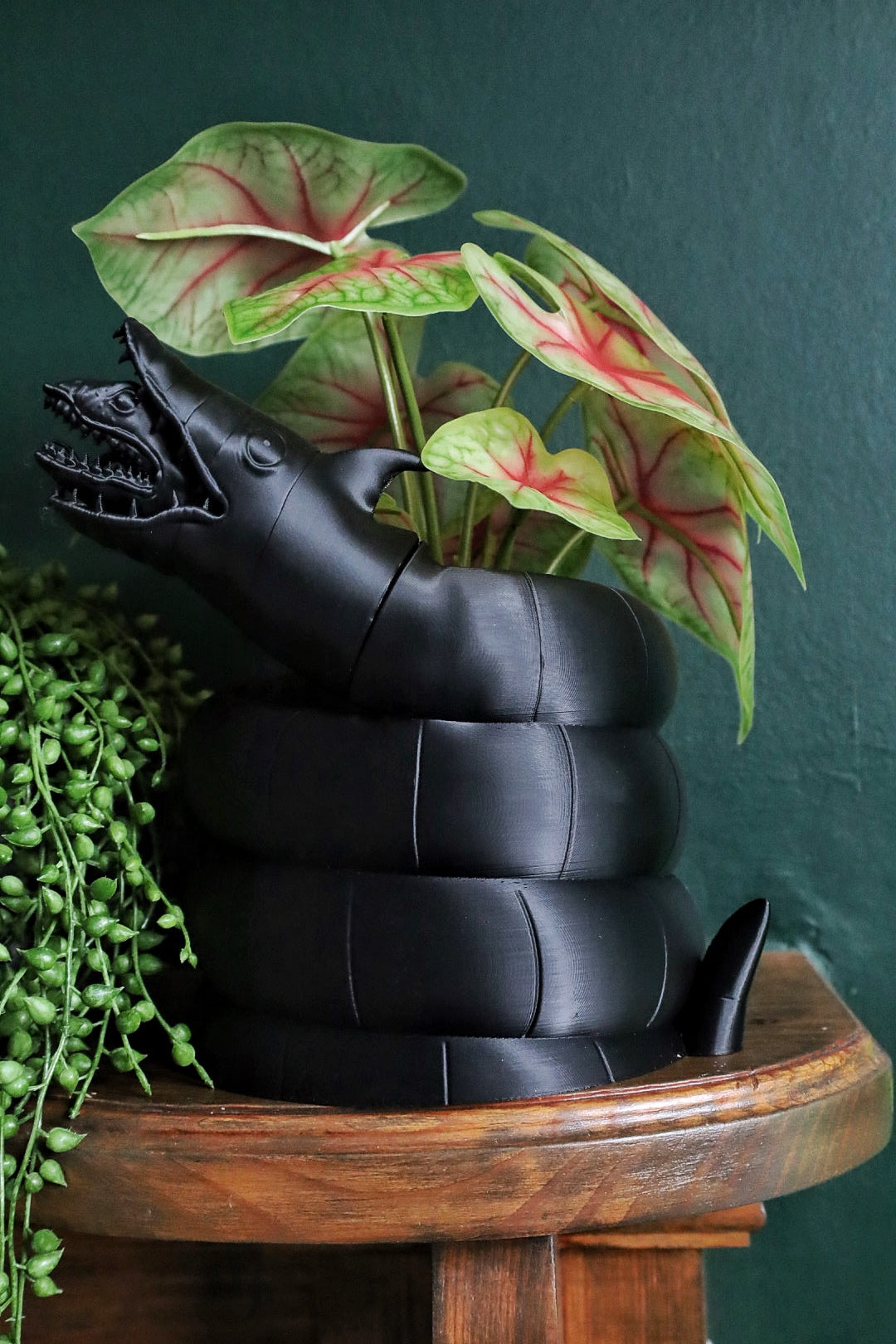 Sandworm plant pot inspired by the Tim Burton film Beetlejuice