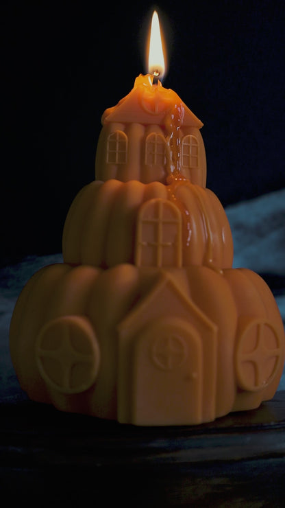 Pumpkin House Candle