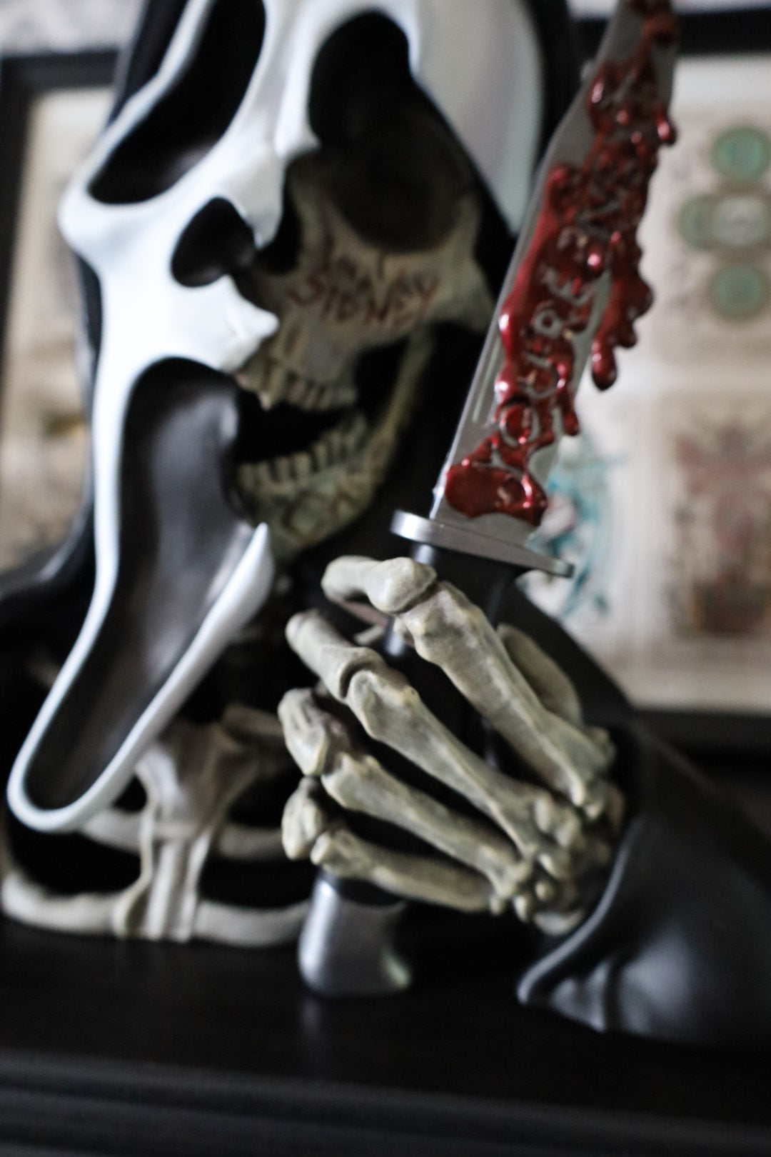 A ghostface bust inspired by the character from the slasher movies Scream