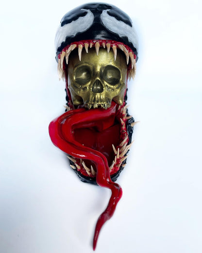 Venom skull bust hand painted. Gothic/alternative home decor