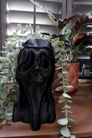 SECONDS #405 - LARGE MASSACRE DESK PLANTER - LINED TEXTURE